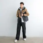 Áo mưa bộ được cấp bằng sáng chế mở theo đường chéo